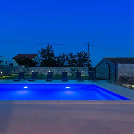 Banovi Villa