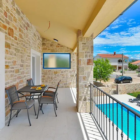 Vila Banovi Jasenice (Zadar)