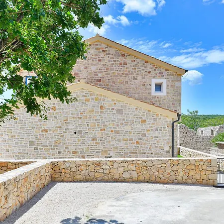 Banovi * Jasenice (Zadar)